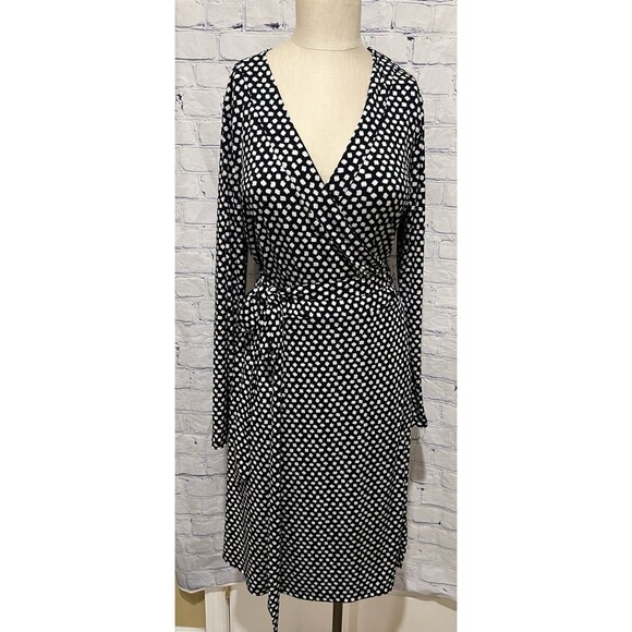 Dresses & Skirts - Banana Republic Women’s Black & White Casual Wrap Long Sleeve Dress Size Large